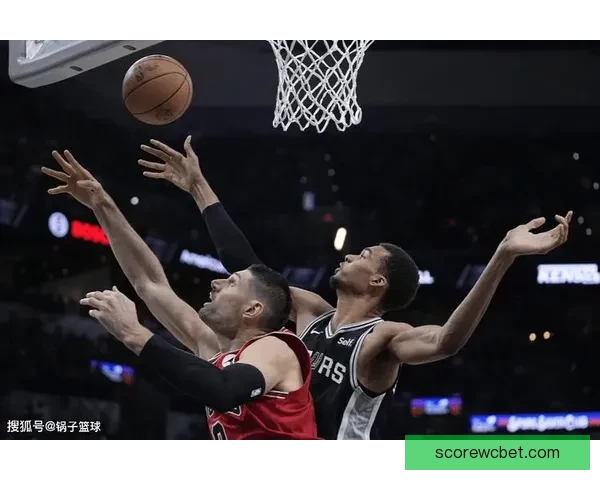班亚马表现颠覆篮球认知 某教练称他可完全压制亚历山大中投