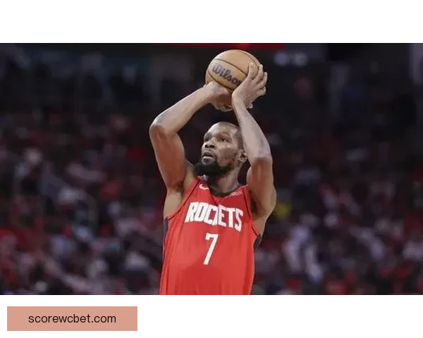 火箭险胜残阵雄鹿升至西部第五 杜兰特关键时刻拒绝逆转谢泼德三分新高